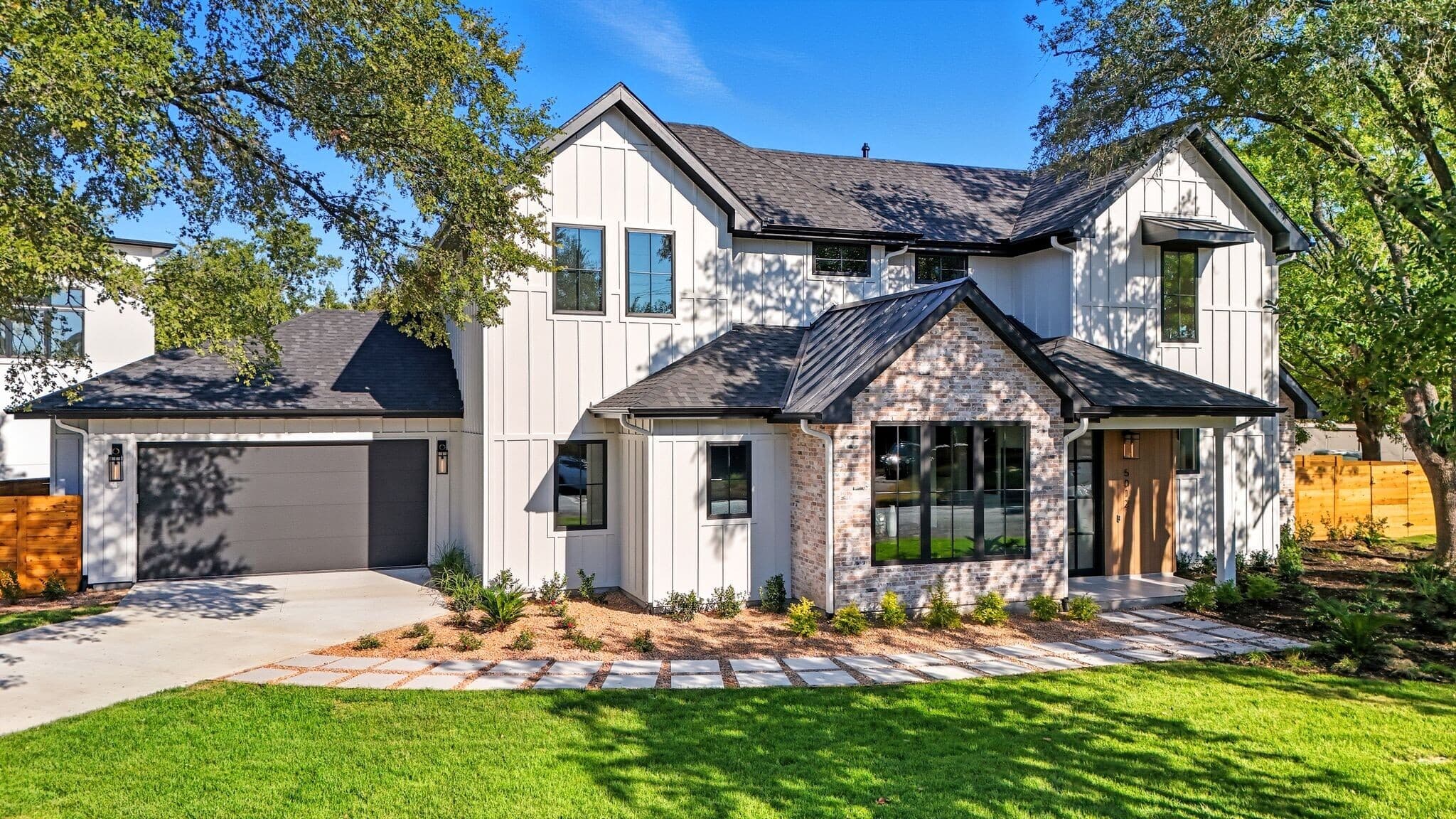 5012 Highland Ct